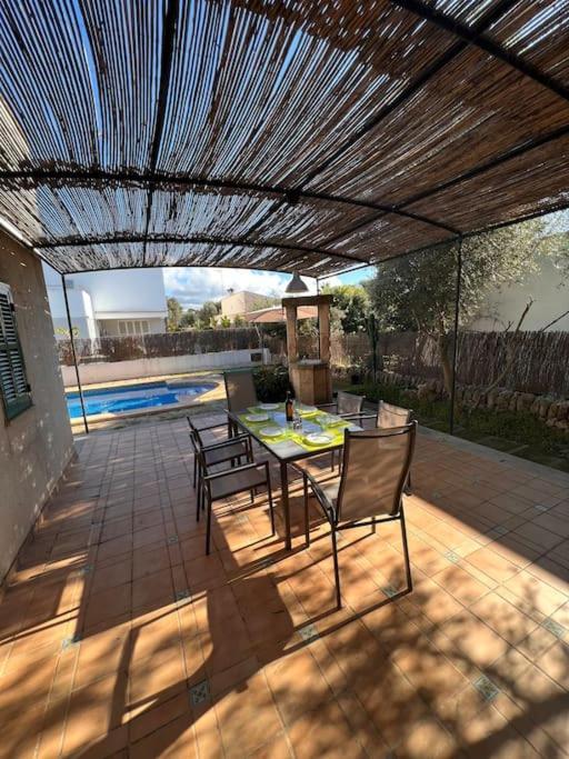 Chalet Con Piscina Sa Rapita Villa Eksteriør bilde